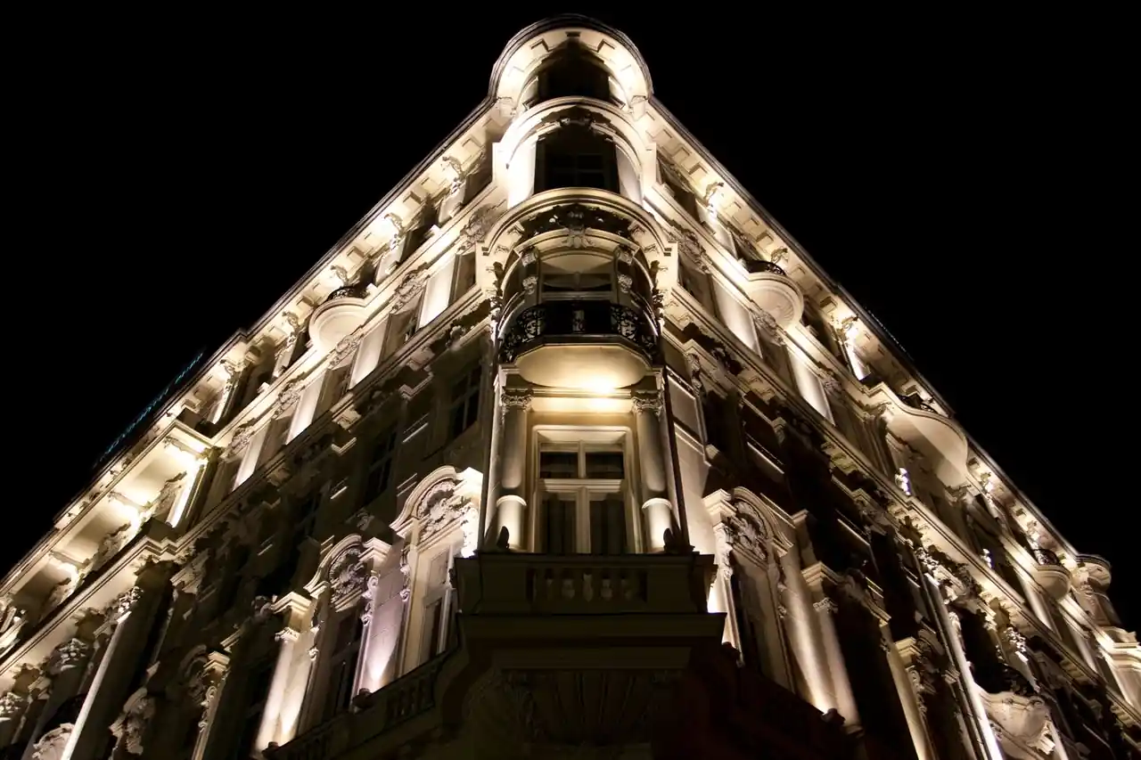 Exteriér hotelu Auriongrand v Karlových Varech